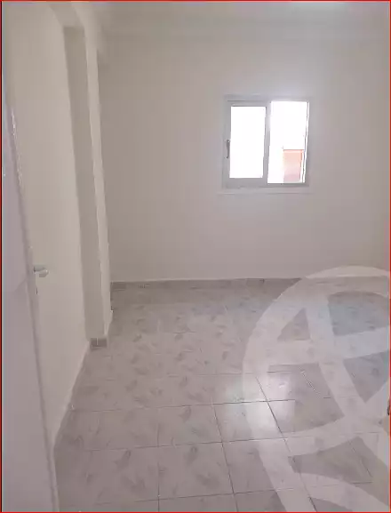 https://aqarmap.com.eg/ar/listing/7003490-for-sale-alexandria-al-agamy-el-hanouvel