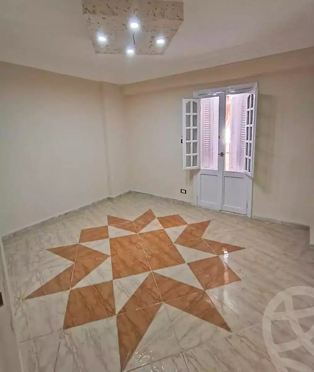 https://aqarmap.com.eg/ar/listing/7003504-for-sale-alexandria-lsywf-el-falki-street-16-el-eslah