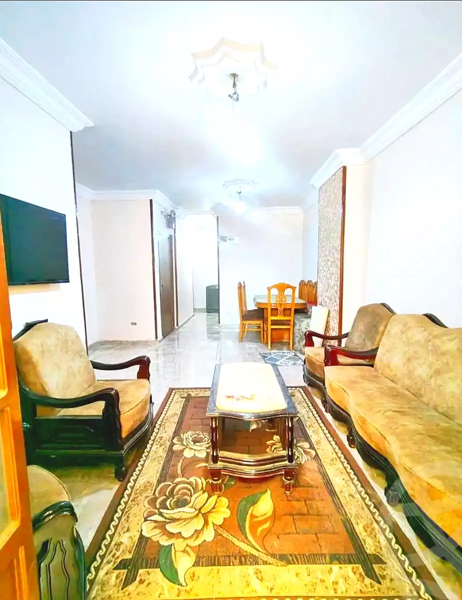 https://aqarmap.com.eg/ar/listing/7003520-for-sale-alexandria-el-asafra-l-sfr-bhry