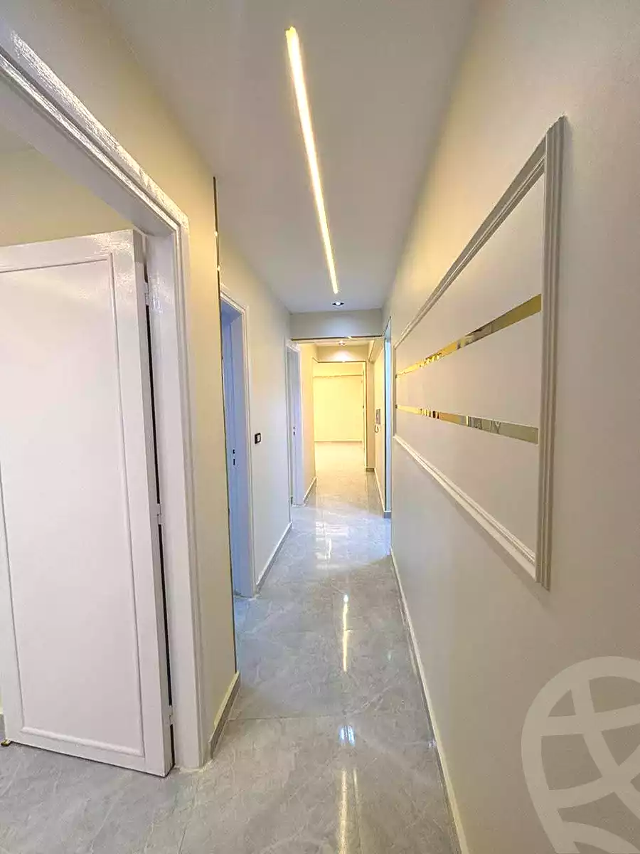 https://aqarmap.com.eg/ar/listing/7003545-for-sale-alexandria-sydy-bshr-sydy-bshr-bhry-shr-mhmwd-l-yswy