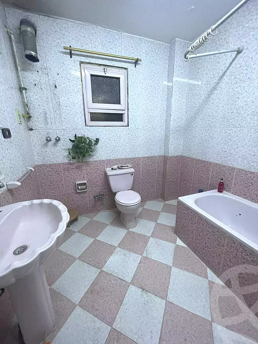 https://aqarmap.com.eg/en/listing/7003560-for-sale-cairo-hadayek-el-koba