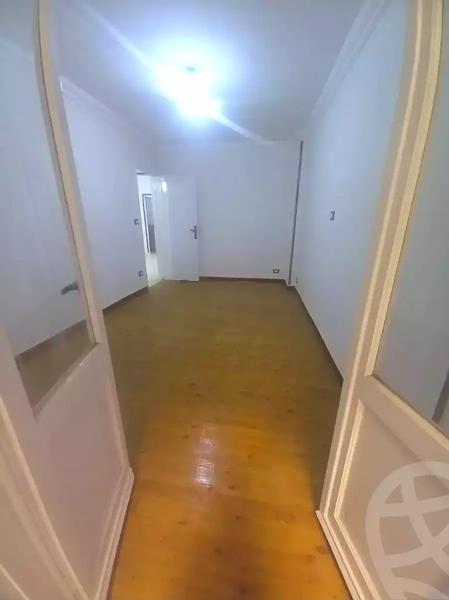 https://aqarmap.com.eg/ar/listing/7003574-for-rent-alexandria-el-mandara-shr-jml-bd-lnsr