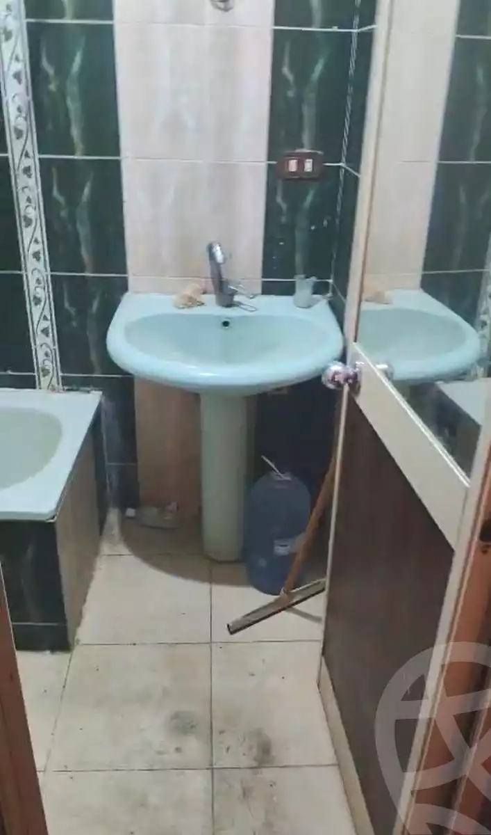 https://aqarmap.com.eg/ar/listing/7003668-for-sale-cairo-faisal-el-matbeaa-obeida-ibn-al-garah-st