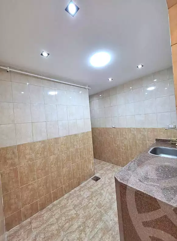 https://aqarmap.com.eg/ar/listing/7003883-for-sale-alexandria-sydy-bshr-sydy-bshr-bhry-shr-mhmwd-l-yswy