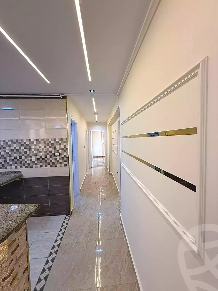 https://aqarmap.com.eg/ar/listing/7003998-for-sale-alexandria-sydy-bshr-sydy-bshr-bhry-khalil-hamada-st