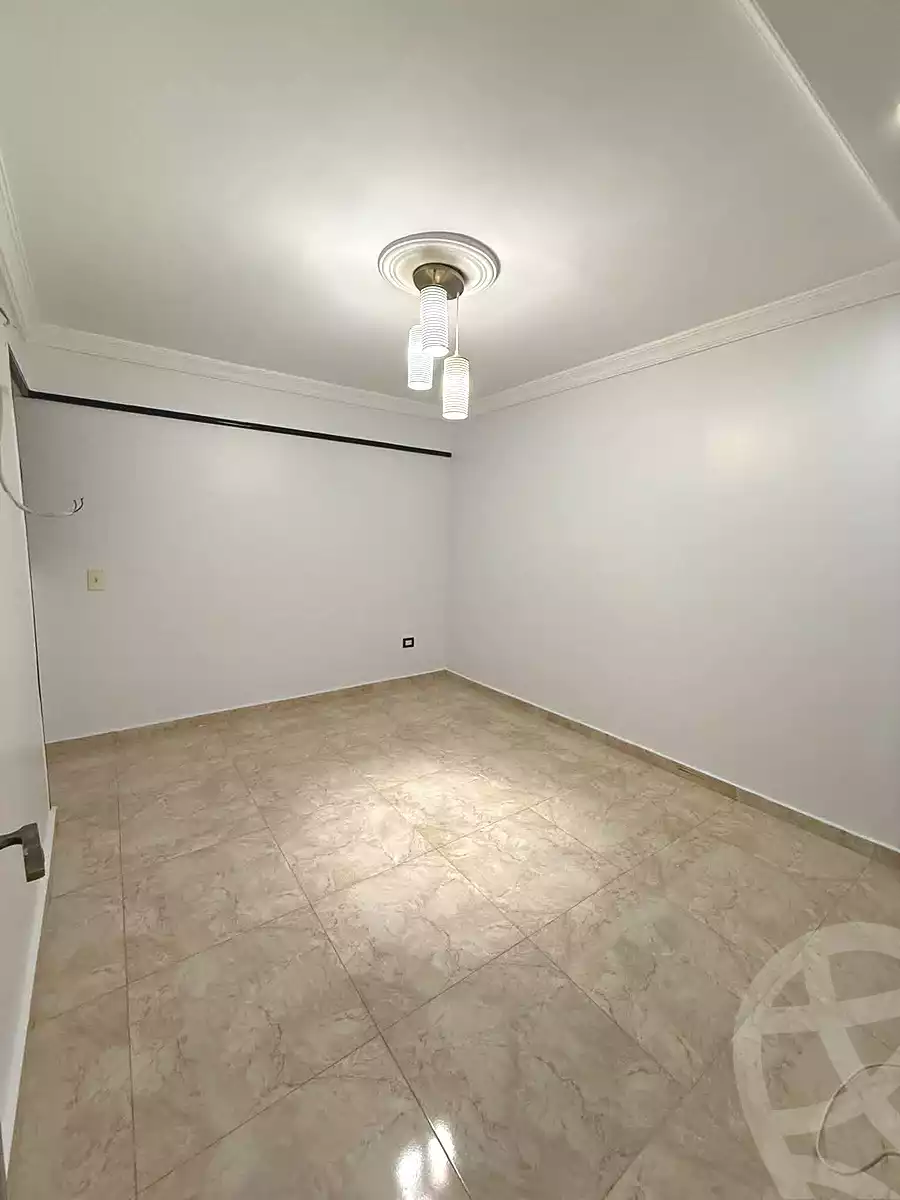 https://aqarmap.com.eg/en/listing/7004041-for-sale-alexandria-el-mandara-shr-jml-bd-lnsr