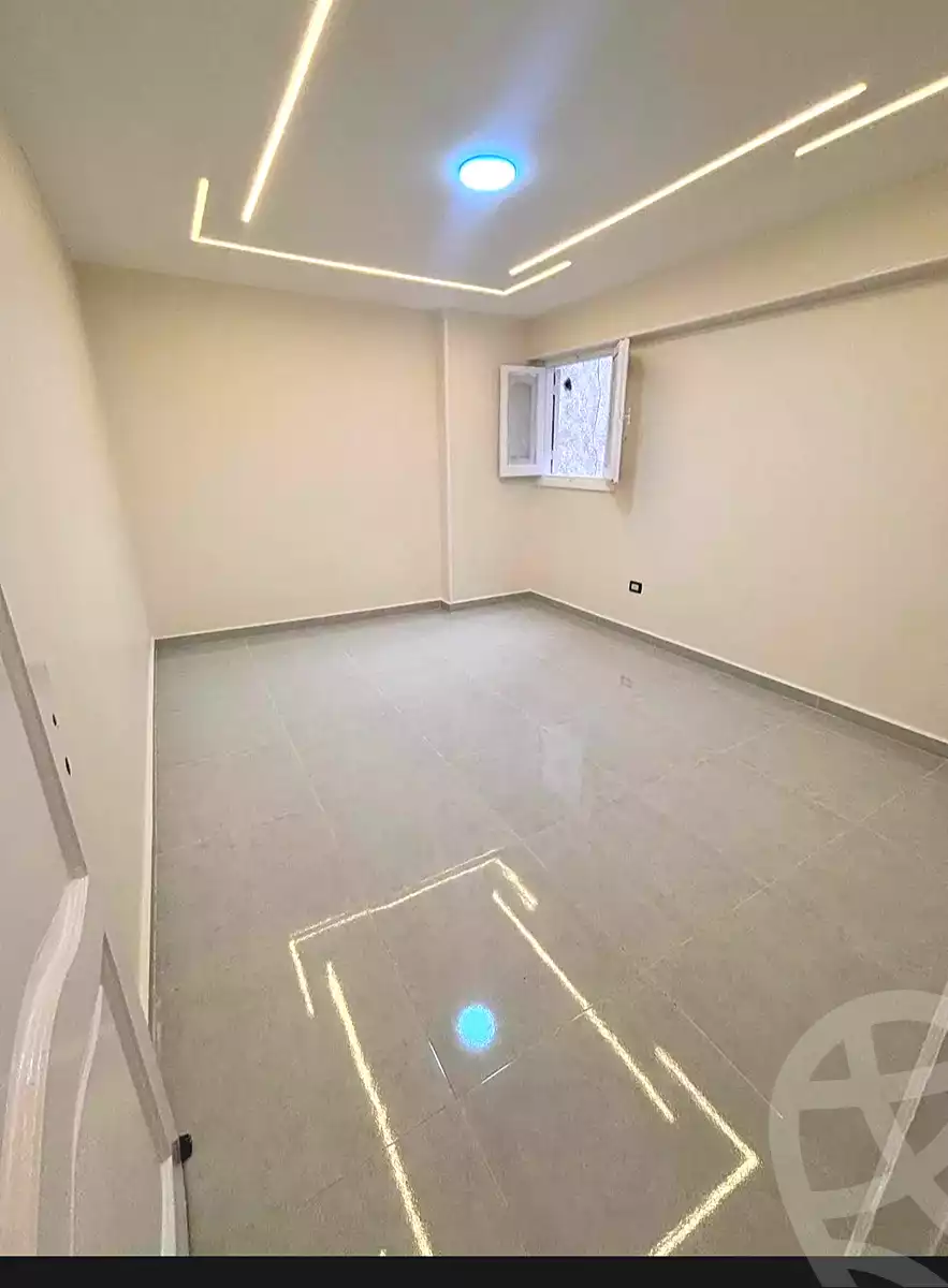 https://aqarmap.com.eg/en/listing/7004187-for-sale-alexandria-sydy-bshr-sydy-bshr-bhry