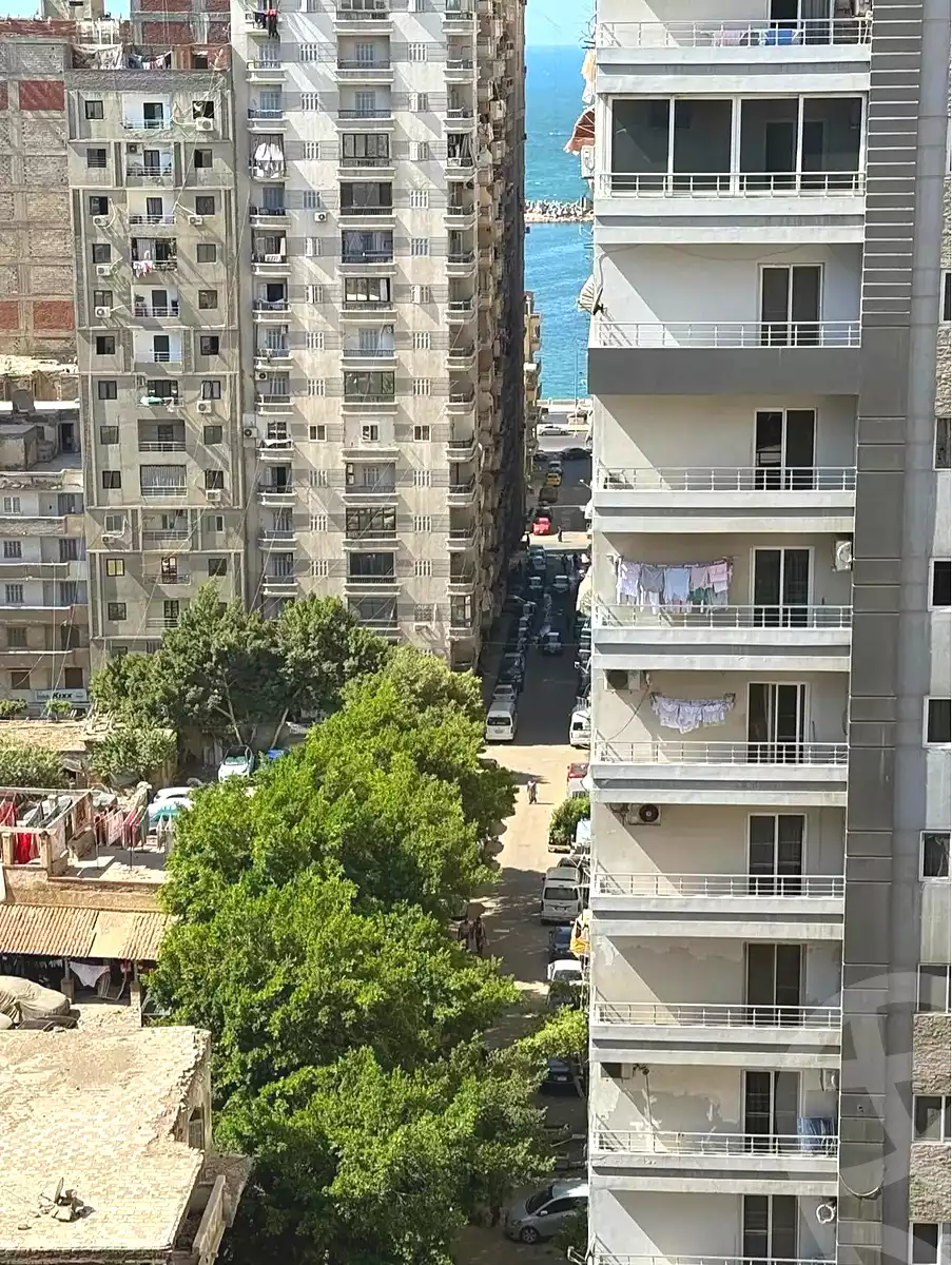 https://aqarmap.com.eg/ar/listing/7004461-for-sale-alexandria-sydy-bshr-sydy-bshr-bhry-shr-mhmwd-l-yswy