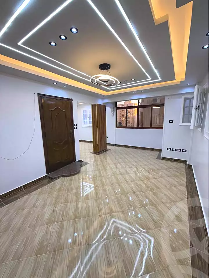 https://aqarmap.com.eg/ar/listing/7004773-for-sale-alexandria-el-asafra-l-sfr-bhry