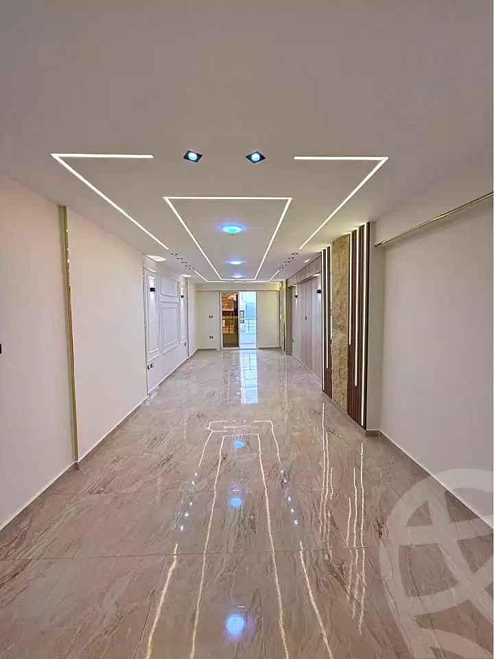 https://aqarmap.com.eg/ar/listing/7004819-for-sale-alexandria-sydy-bshr-sydy-bshr-bhry-khalil-hamada-st