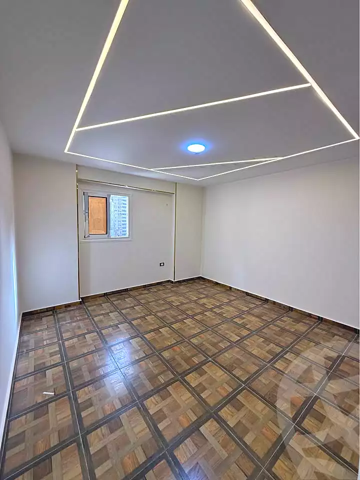 https://aqarmap.com.eg/ar/listing/7004819-for-sale-alexandria-sydy-bshr-sydy-bshr-bhry-khalil-hamada-st
