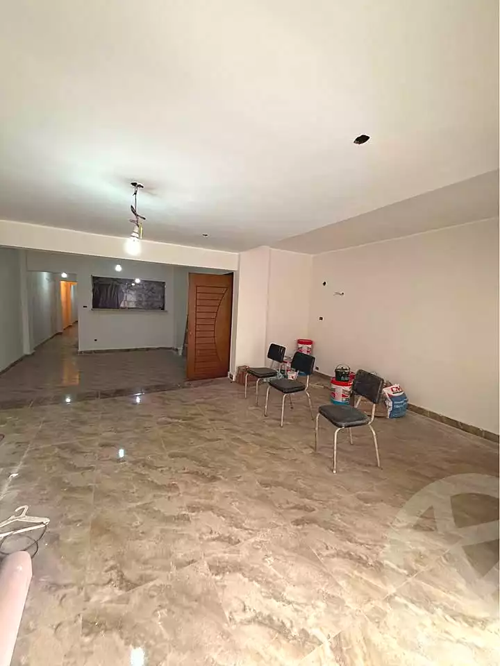 https://aqarmap.com.eg/ar/listing/7004844-for-sale-alexandria-sydy-bshr-sydy-bshr-bhry-street-16