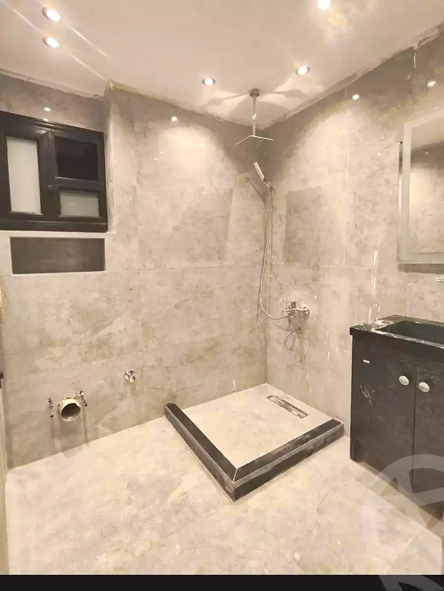 https://aqarmap.com.eg/en/listing/7004950-for-sale-alexandria-sydy-bshr-sydy-bshr-bhry-shr-khld-bn-lwlyd