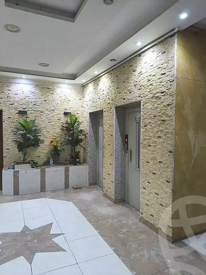 https://aqarmap.com.eg/ar/listing/7004984-for-rent-cairo-ljyz-el-warraq-salah-salem-st