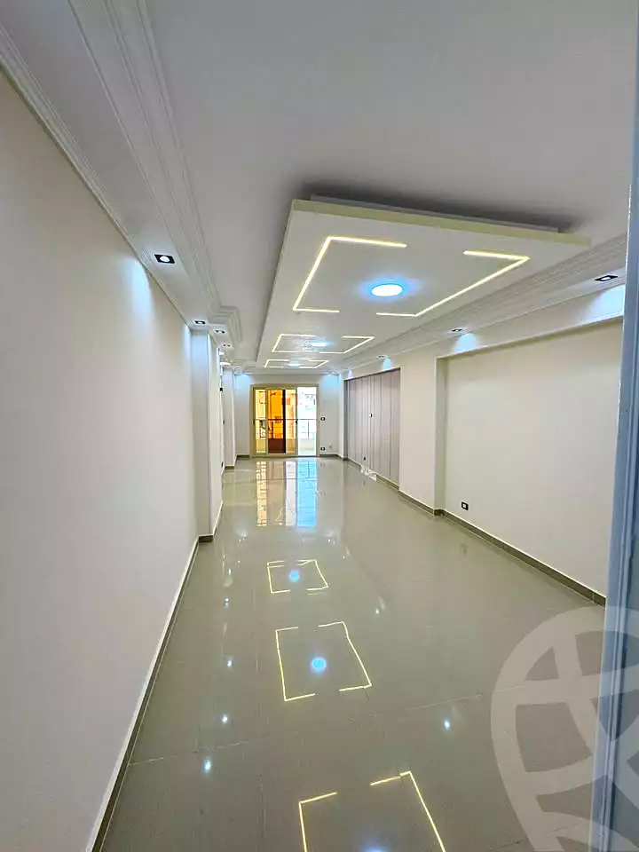 https://aqarmap.com.eg/ar/listing/7004990-for-sale-alexandria-sydy-bshr-sydy-bshr-bhry-shr-mhmwd-l-yswy