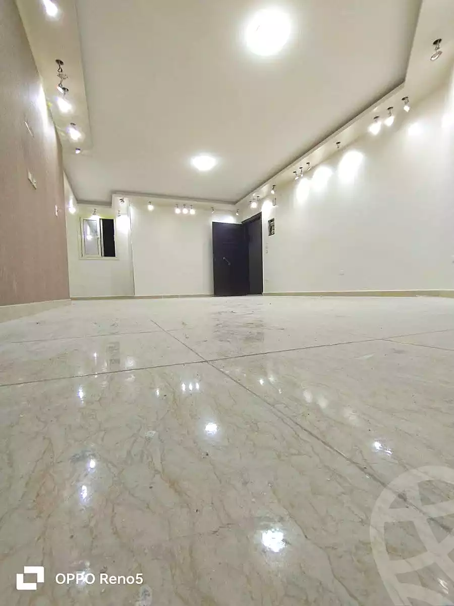 https://aqarmap.com.eg/en/listing/7005028-for-sale-cairo-helwan-helwan-el-sharkeya-el-maraghi-st