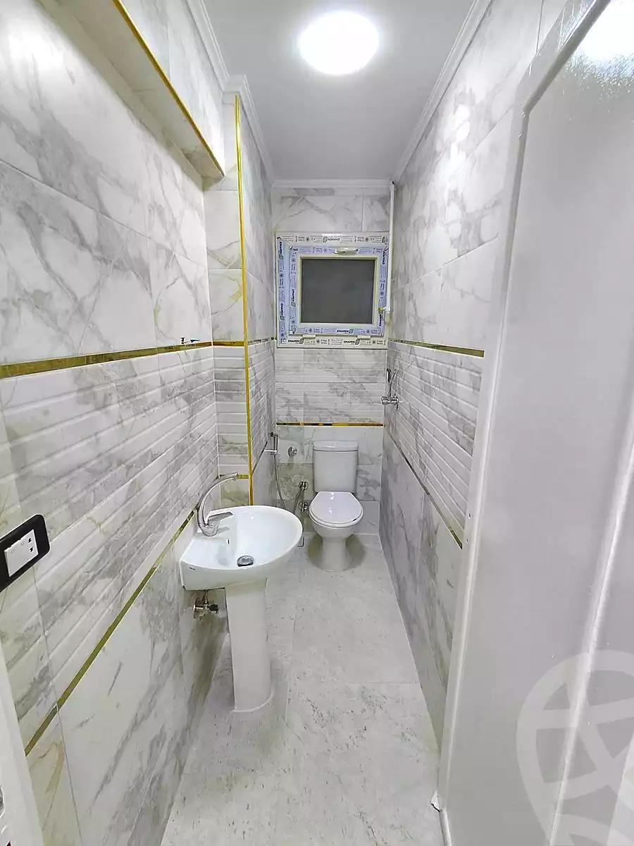 https://aqarmap.com.eg/ar/listing/7005058-for-sale-alexandria-sydy-bshr-sydy-bshr-bhry-shr-mhmwd-l-yswy
