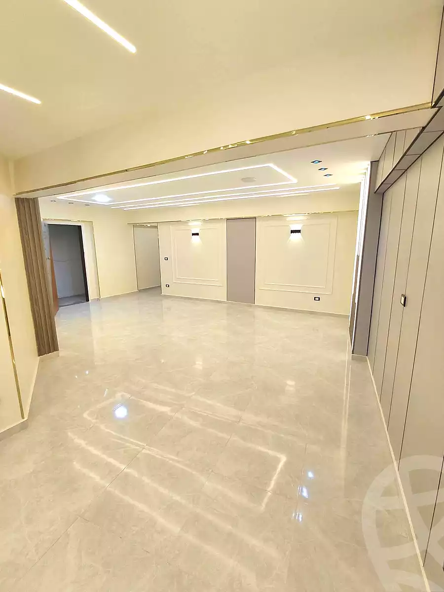 https://aqarmap.com.eg/ar/listing/7005058-for-sale-alexandria-sydy-bshr-sydy-bshr-bhry-shr-mhmwd-l-yswy