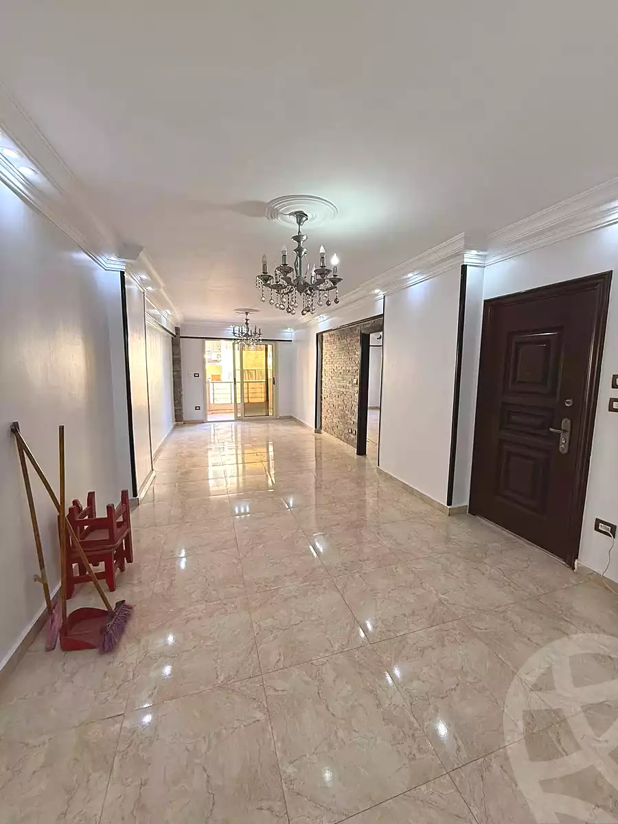 https://aqarmap.com.eg/en/listing/7005224-for-sale-alexandria-el-mandara-shr-jml-bd-lnsr