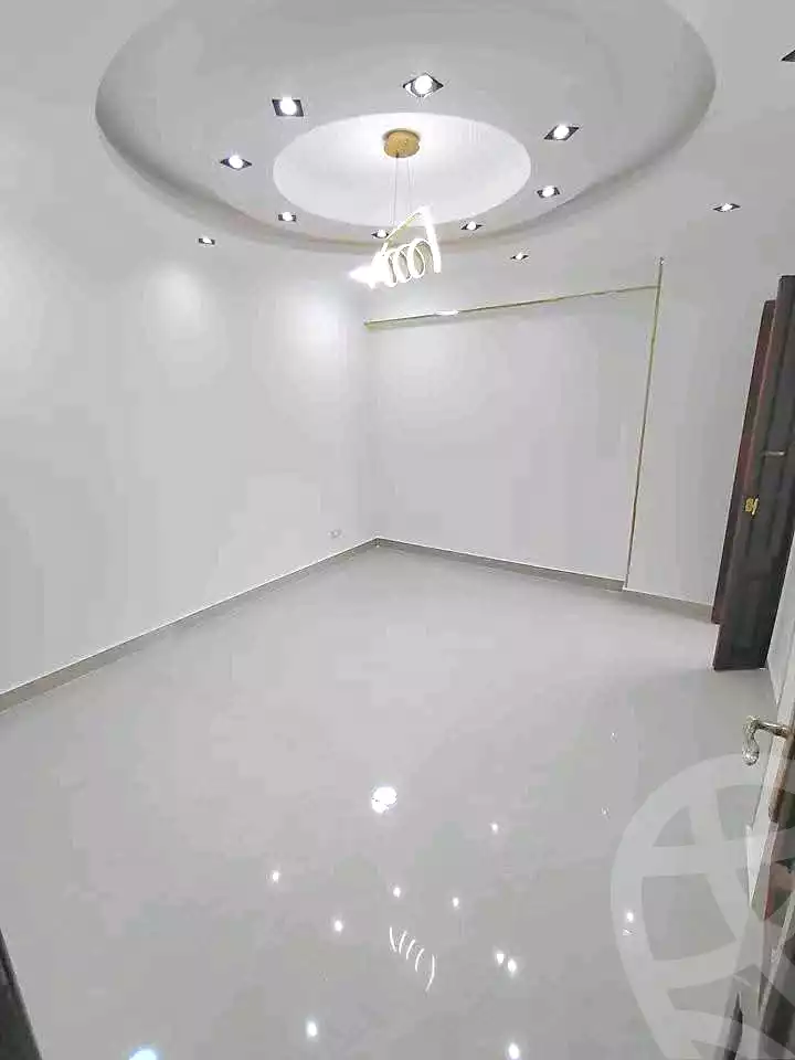 https://aqarmap.com.eg/ar/listing/7005489-for-sale-alexandria-sydy-bshr-sydy-bshr-bhry-gamal-abd-el-nasir-st