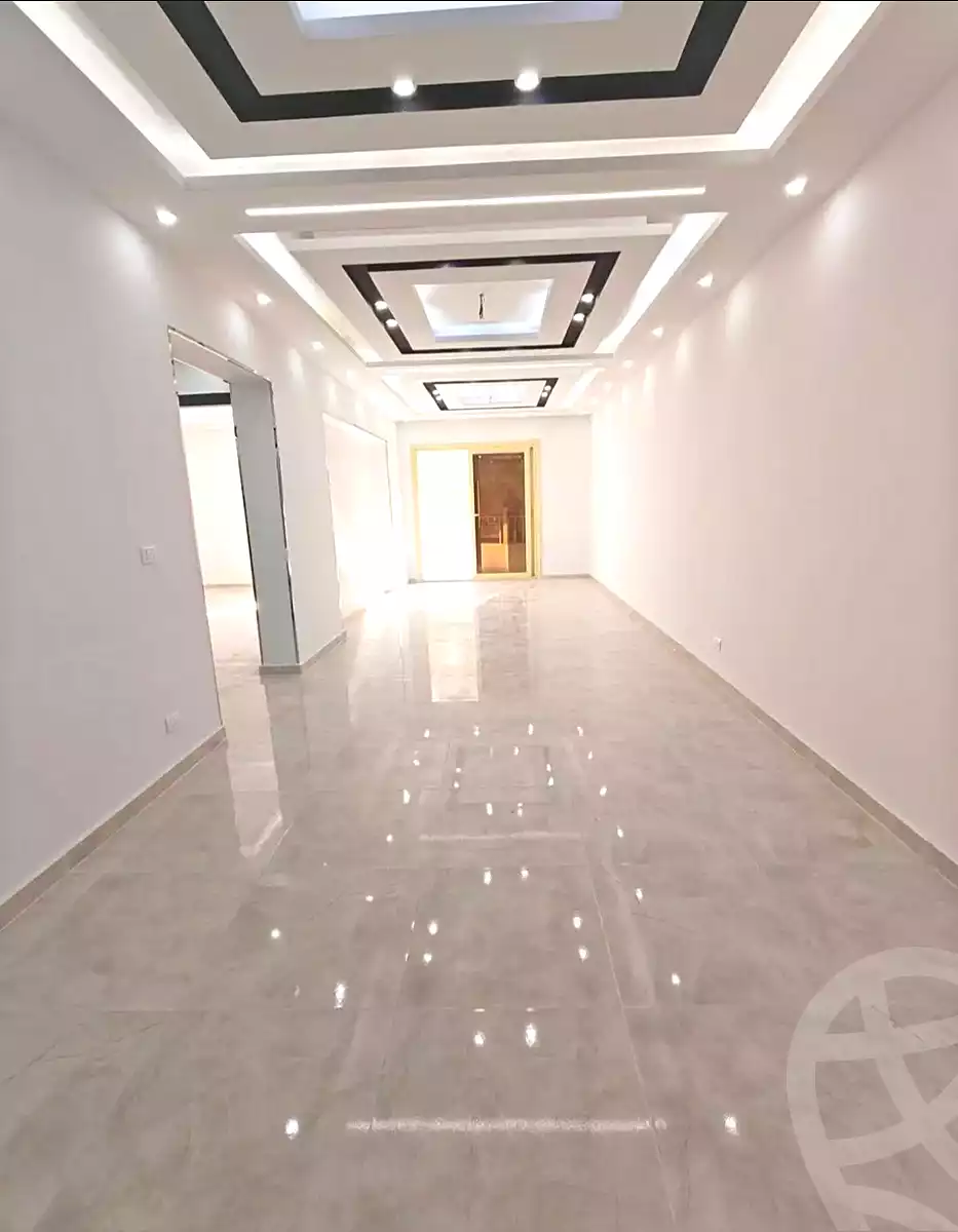 https://aqarmap.com.eg/ar/listing/7005622-for-sale-alexandria-el-asafra-shr-45