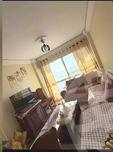 https://aqarmap.com.eg/ar/listing/7005651-for-sale-alexandria-sydy-bshr-shr-mlk-hfny