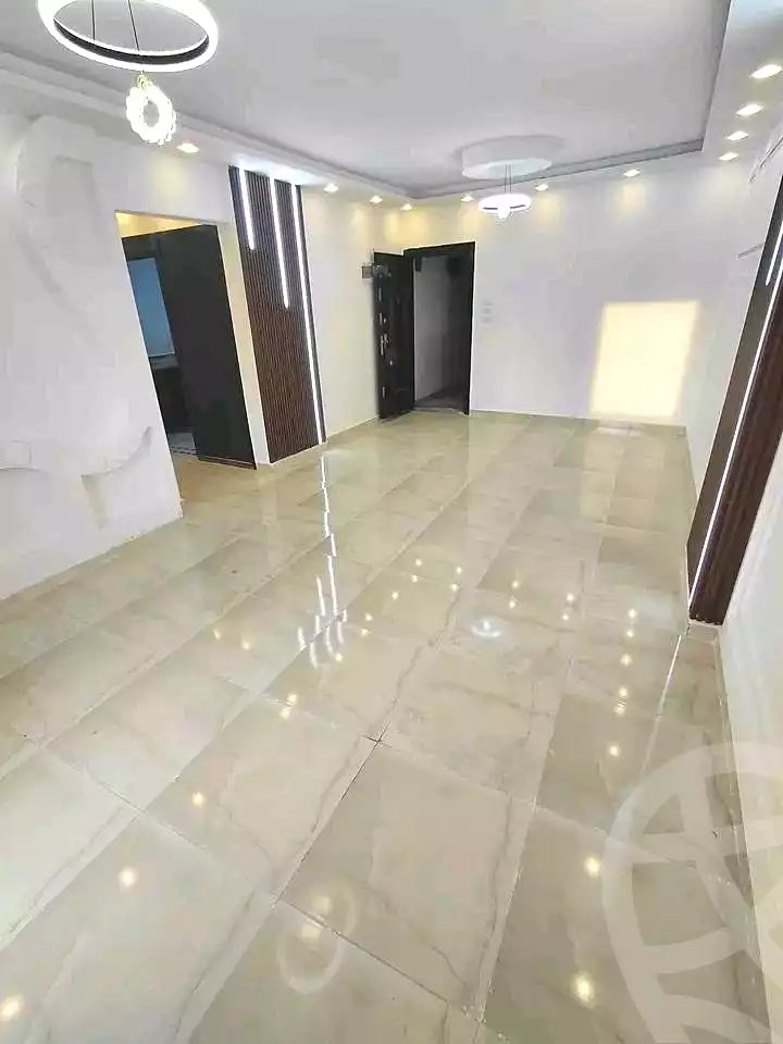 https://aqarmap.com.eg/ar/listing/7005706-for-sale-alexandria-sydy-bshr-sydy-bshr-bhry-gamal-abd-el-nasir-st