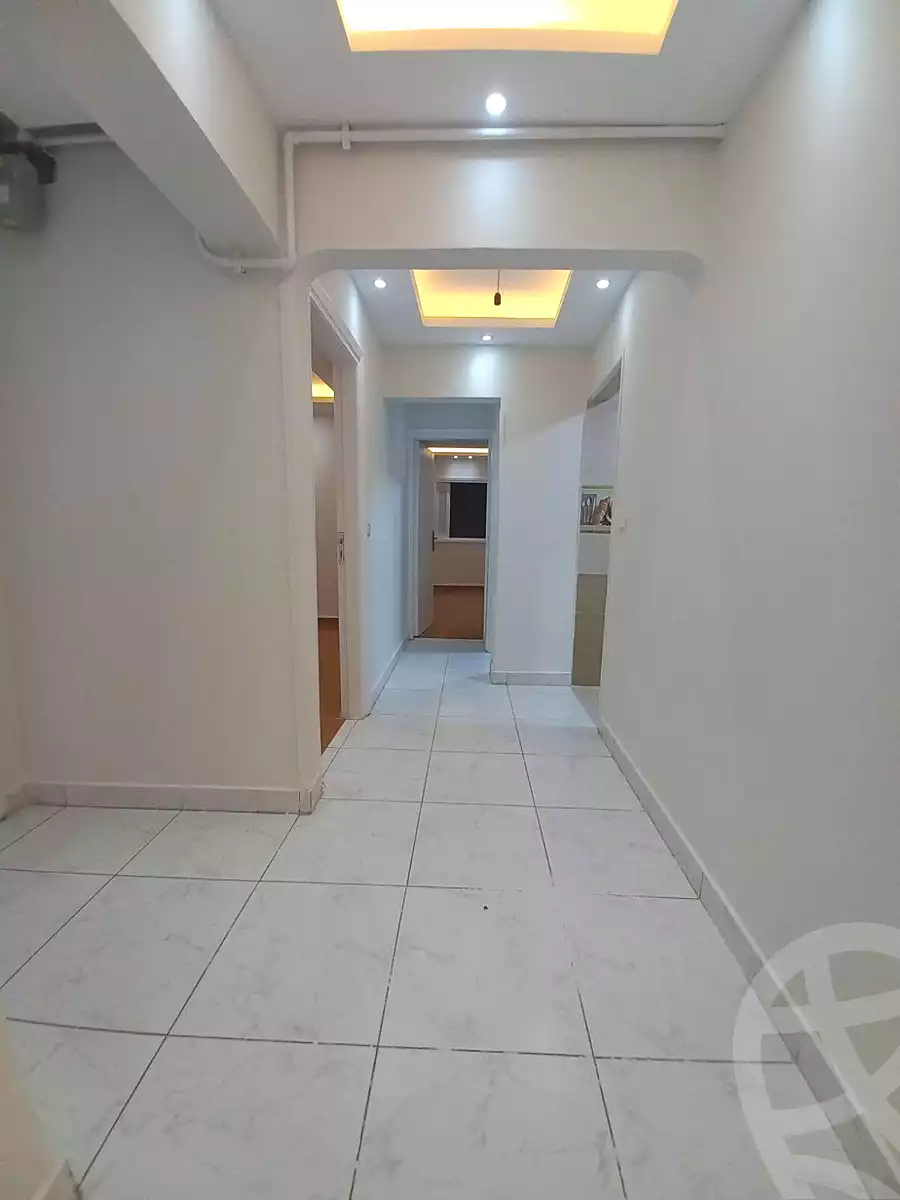 https://aqarmap.com.eg/en/listing/7005718-for-sale-alexandria-miami-45-street