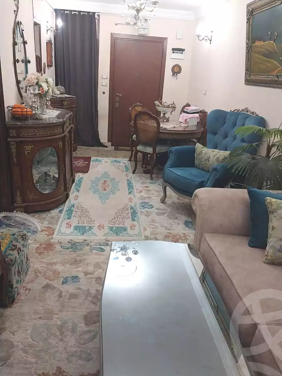 https://aqarmap.com.eg/en/listing/7005761-for-sale-alexandria-sydy-bshr-sydy-bshr-bhry-shr-mhmwd-l-yswy