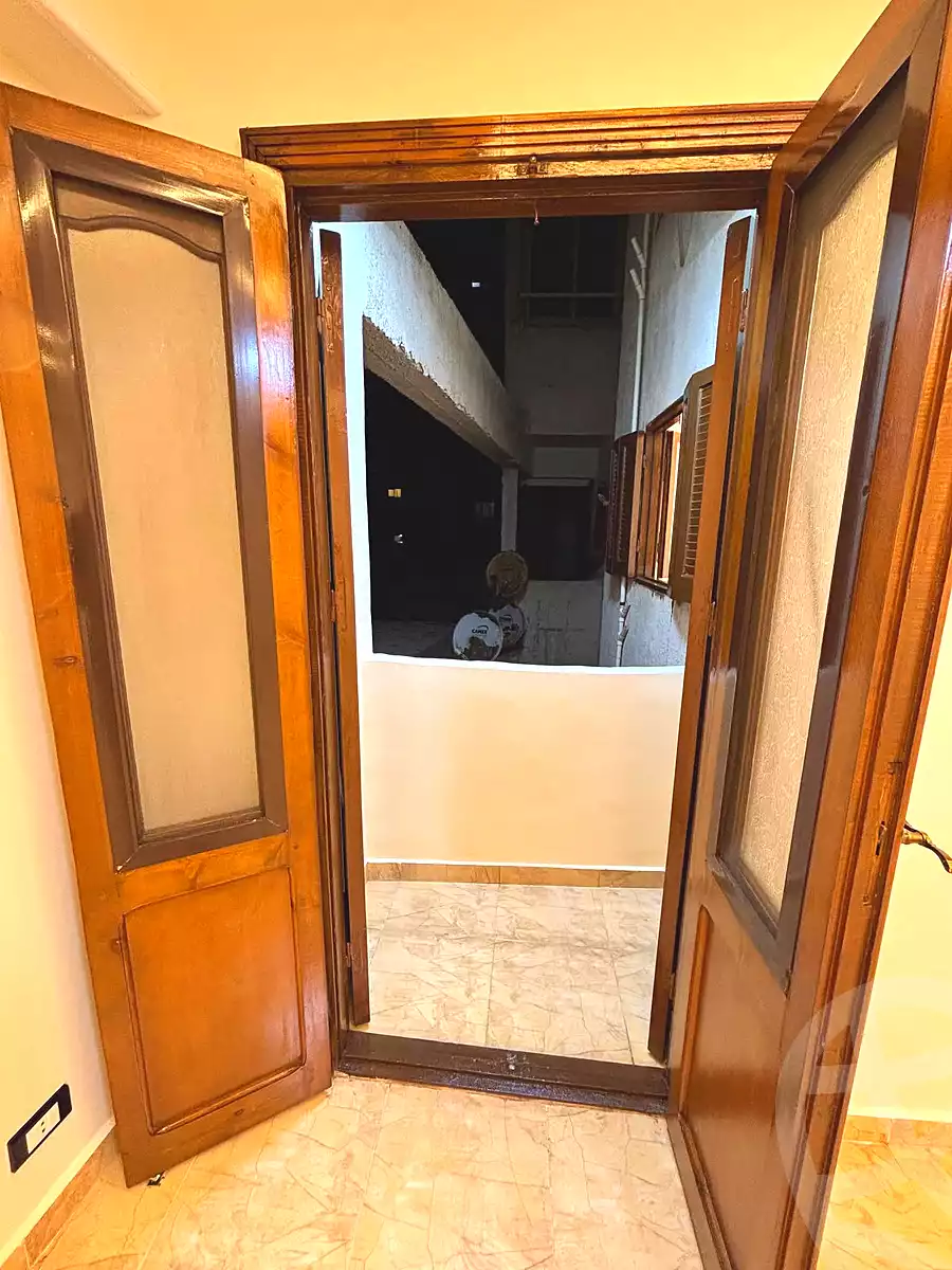 https://aqarmap.com.eg/ar/listing/7005787-for-sale-alexandria-sydy-bshr-sydy-bshr-bhry-shr-mhmwd-l-yswy