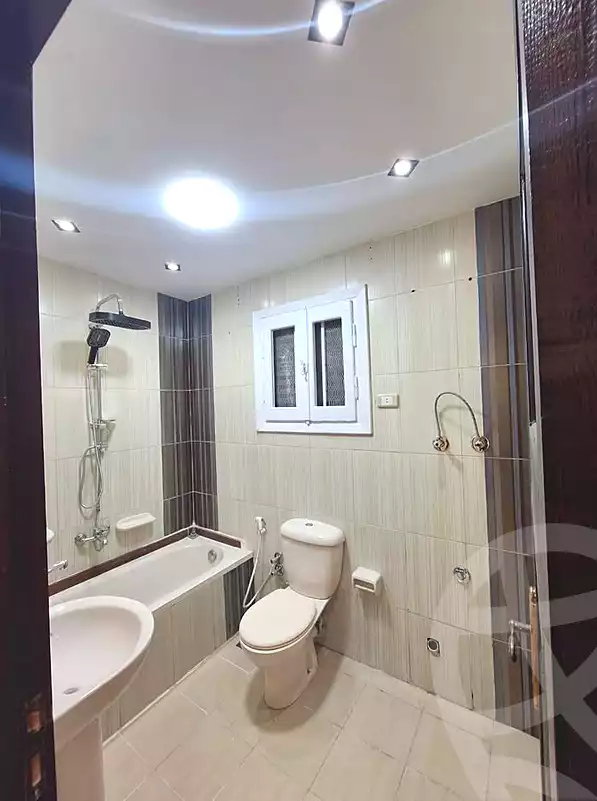 https://aqarmap.com.eg/ar/listing/7006153-for-sale-alexandria-sydy-bshr-sydy-bshr-bhry-street-16