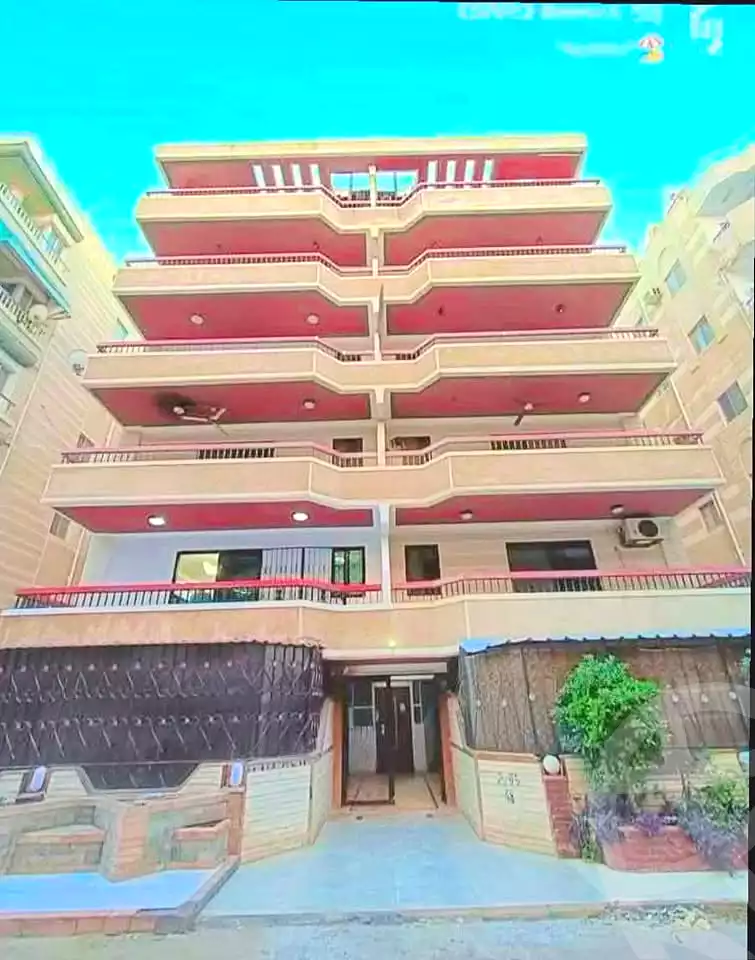 https://aqarmap.com.eg/ar/listing/7006913-for-sale-alexandria-al-agamy-shataa-el-nakheel