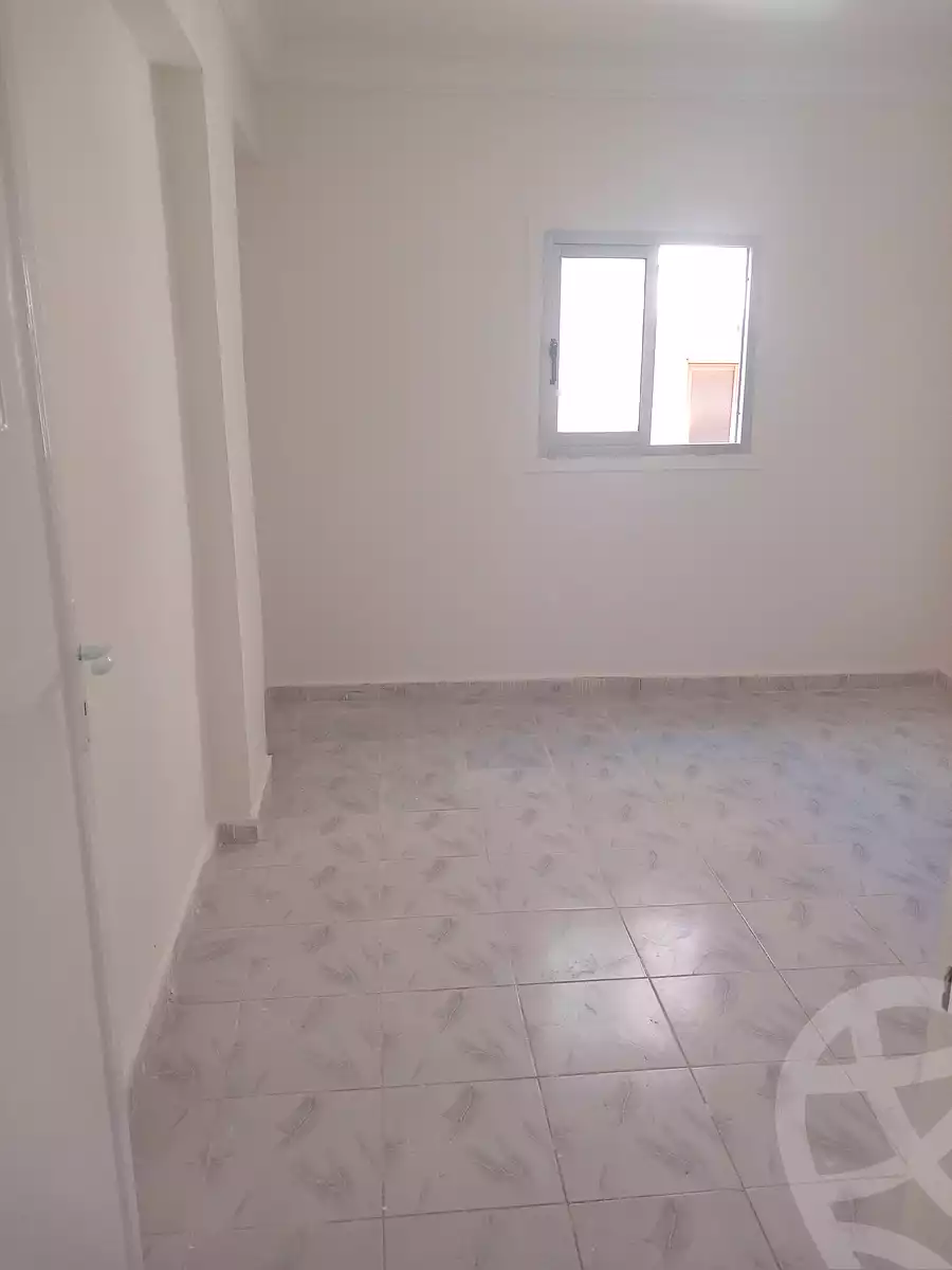 https://aqarmap.com.eg/ar/listing/7006953-for-sale-alexandria-al-agamy-el-hanouvel