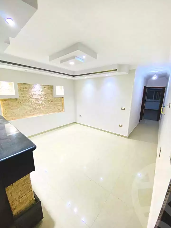 https://aqarmap.com.eg/ar/listing/7007060-for-sale-alexandria-el-mandara-alex-el-mandara-bahri-sidi-kamal-st