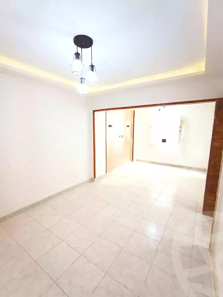 https://aqarmap.com.eg/en/listing/7007066-for-sale-alexandria-al-agamy-shataa-el-nakheel-street-27