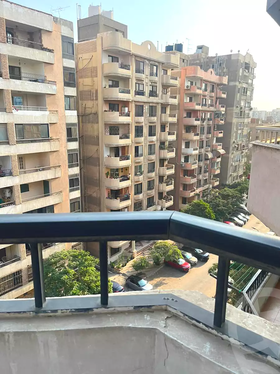 https://aqarmap.com.eg/en/listing/7007034-for-sale-cairo-nasr-city-hay-el-sefarat-sifarat-st