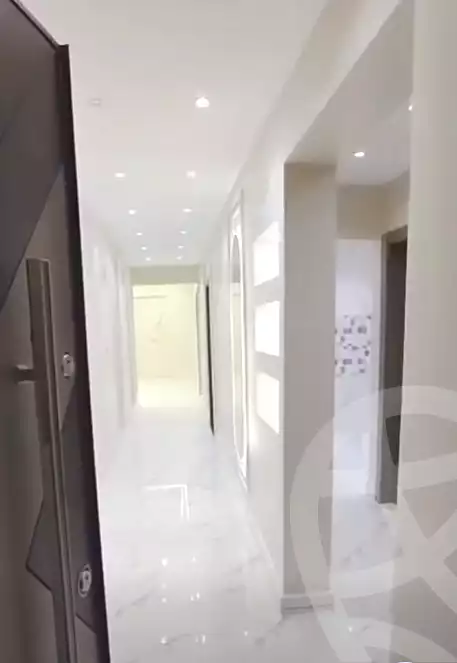 https://aqarmap.com.eg/en/listing/7007292-for-sale-alexandria-al-agamy-el-hanouvel