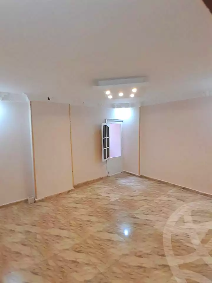 https://aqarmap.com.eg/ar/listing/7007359-for-sale-alexandria-al-agamy-lbytsh-belia-st
