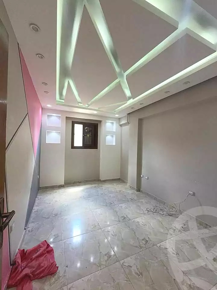 https://aqarmap.com.eg/en/listing/7007573-for-sale-alexandria-bw-qyr-street-10