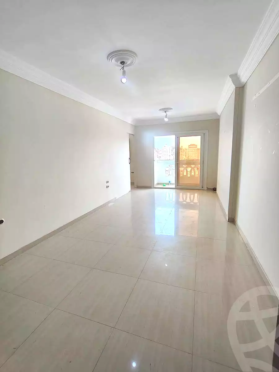 https://aqarmap.com.eg/ar/listing/7007607-for-sale-alexandria-sydy-bshr-sydy-bshr-bhry-sidi-beshr-mosque-st