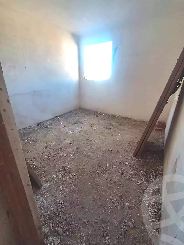 https://aqarmap.com.eg/en/listing/7007680-for-sale-alexandria-al-agamy-lbytsh-shahr-al-assal-st