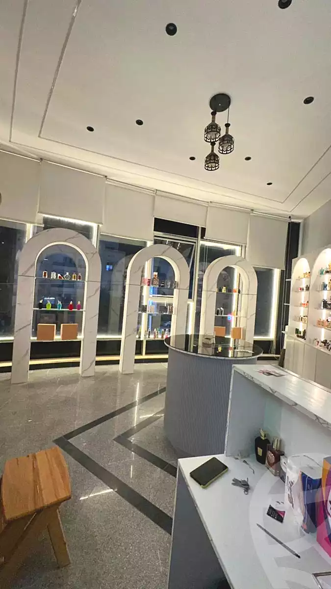 https://aqarmap.com.eg/ar/listing/7007858-for-rent-cairo-new-cairo-el-banafsg-mntq-khdmt-lbnfsj