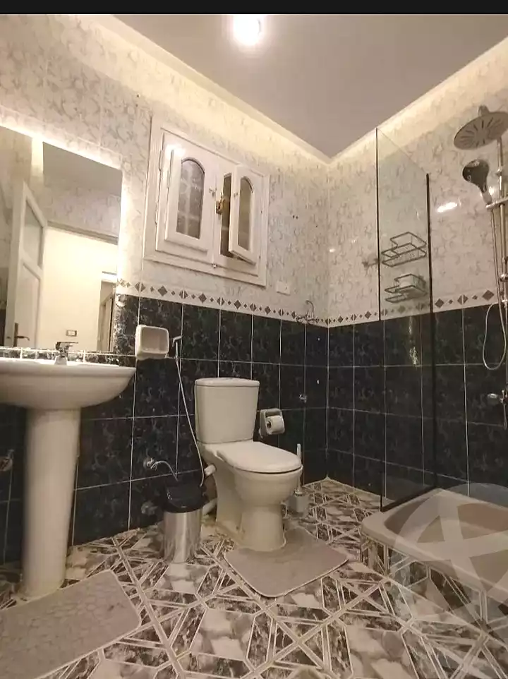 https://aqarmap.com.eg/ar/listing/7008055-for-sale-alexandria-al-agamy-shataa-el-nakheel