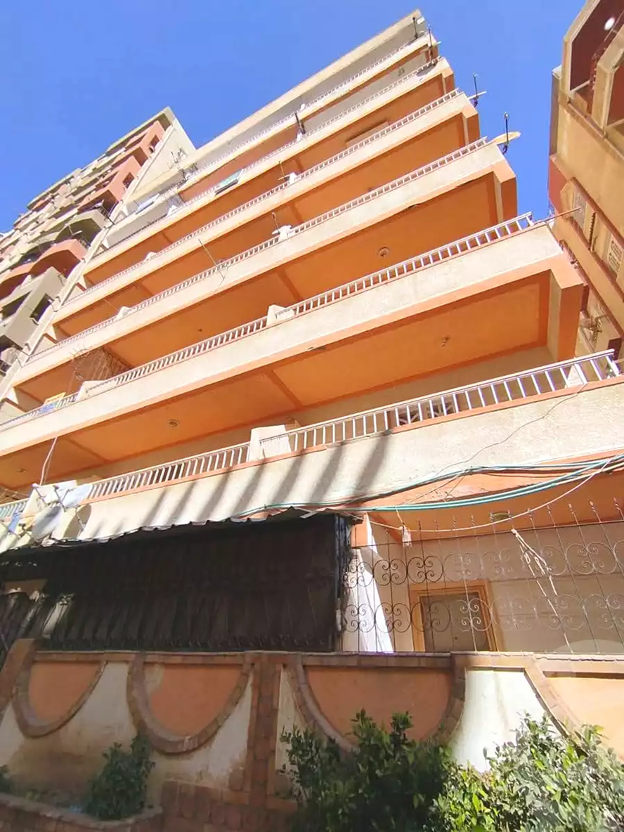 https://aqarmap.com.eg/ar/listing/7008091-for-sale-alexandria-al-agamy-shataa-el-nakheel
