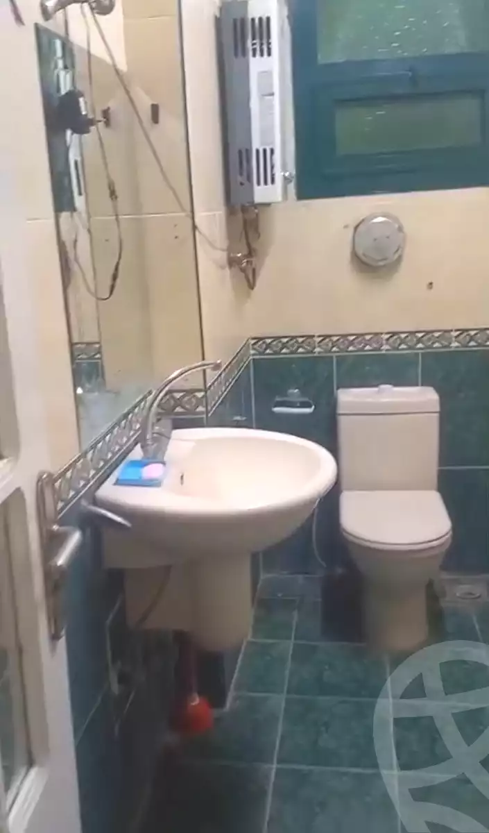 https://aqarmap.com.eg/ar/listing/7008149-for-sale-cairo-ain-shams-ain-shams-el-sharkia-shr-brhym-bd-lrzq