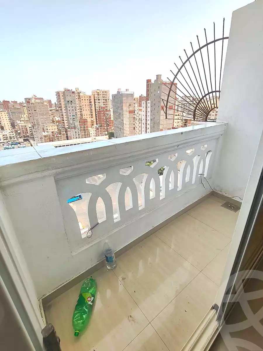 https://aqarmap.com.eg/ar/listing/7008190-for-sale-alexandria-sydy-bshr-sydy-bshr-bhry