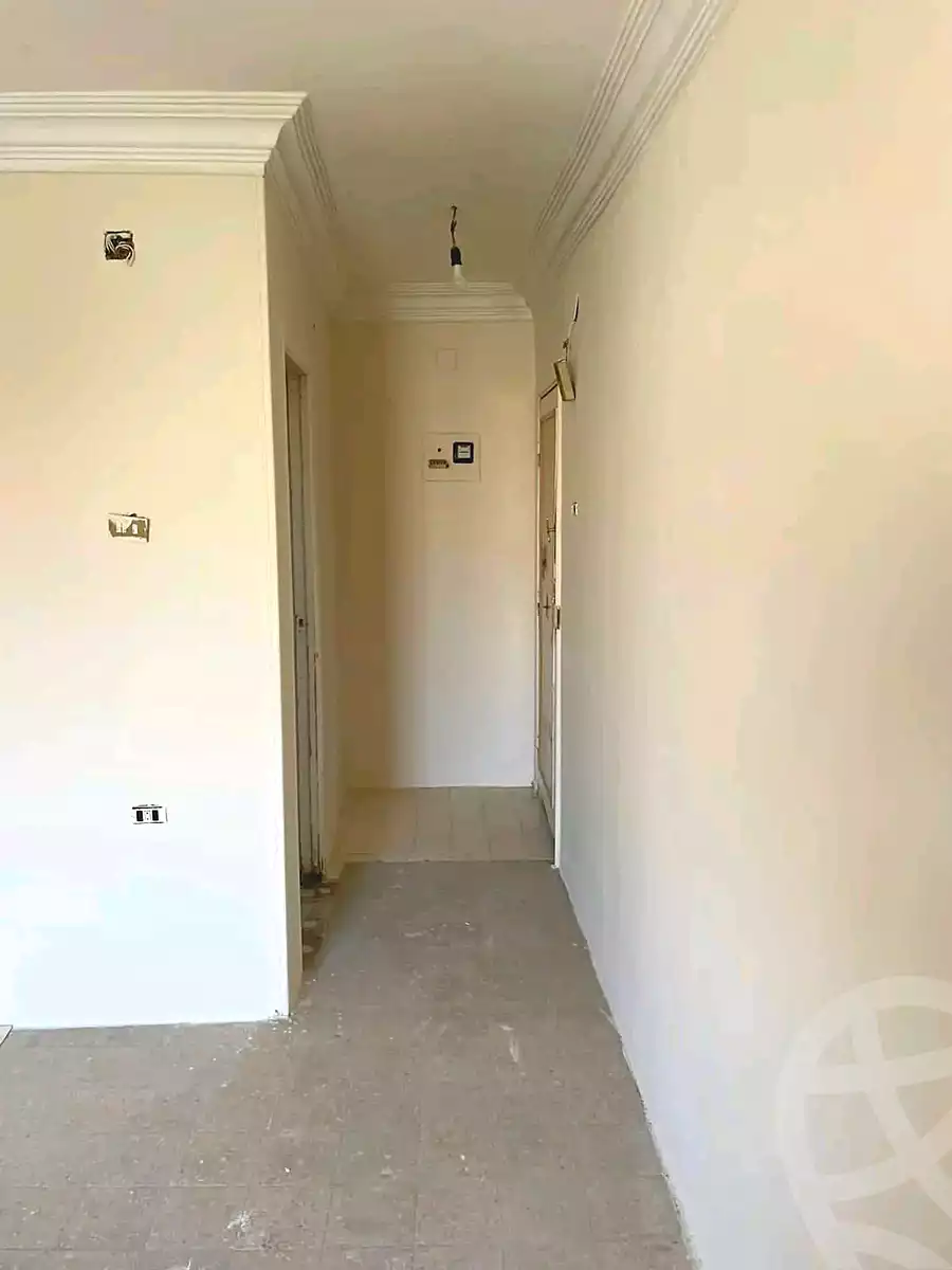 https://aqarmap.com.eg/ar/listing/7008464-for-sale-cairo-15th-of-may-mjwr-12