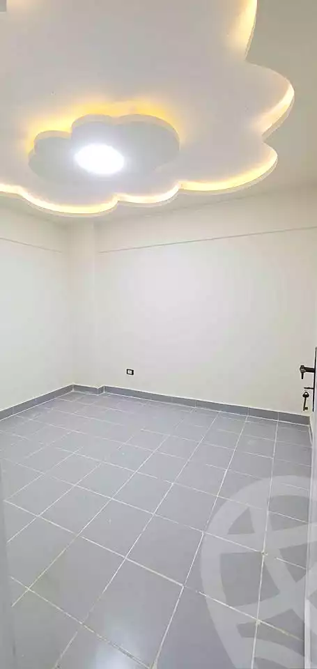 https://aqarmap.com.eg/en/listing/7008578-for-sale-alexandria-al-agamy-shataa-el-nakheel
