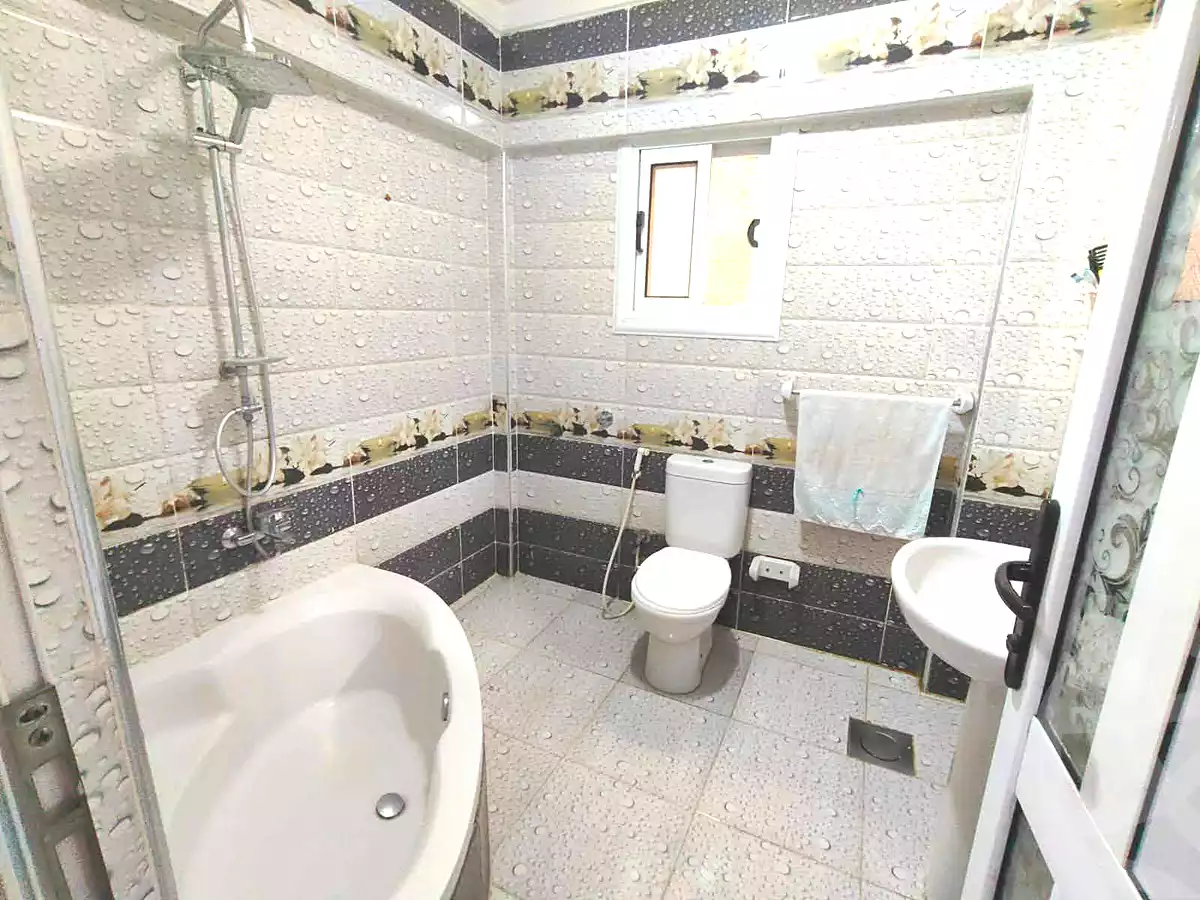 https://aqarmap.com.eg/en/listing/7008756-for-sale-alexandria-al-agamy-bw-ywsf