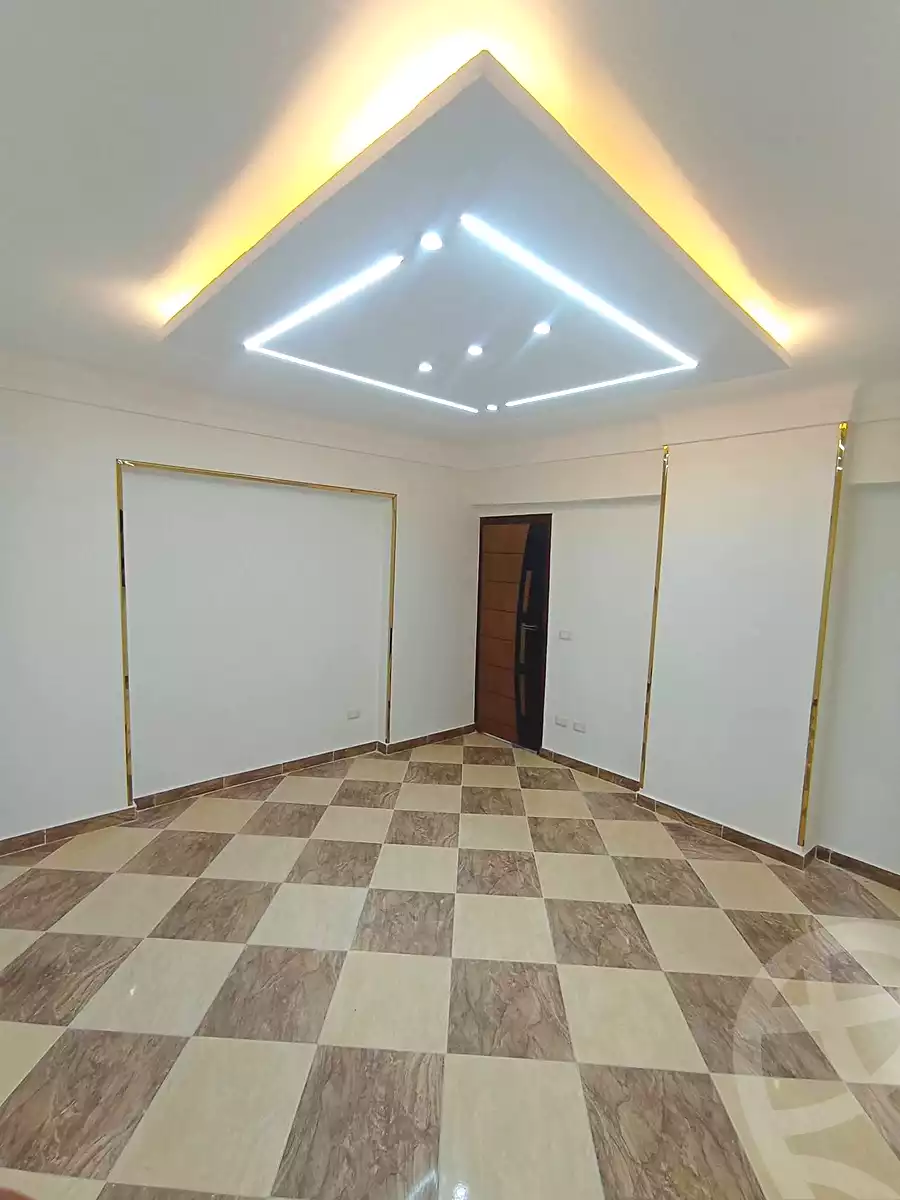 https://aqarmap.com.eg/en/listing/7008803-for-sale-alexandria-lsywf-el-falki